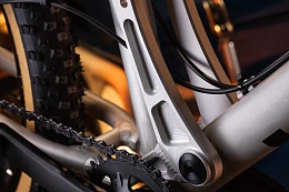 Детский велосипед Early Rider Hellion X24 Raw Aluminium 24"